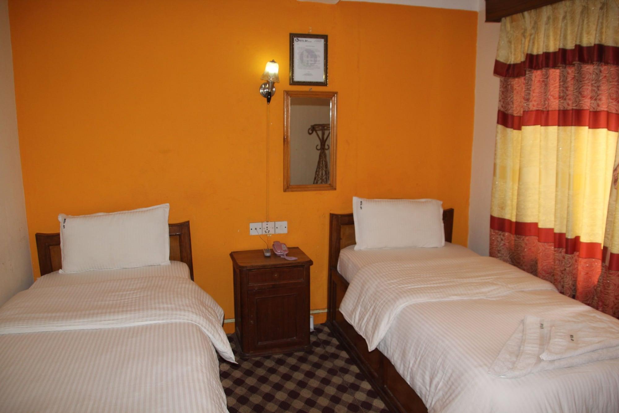 Hotel Api Катманду Экстерьер фото