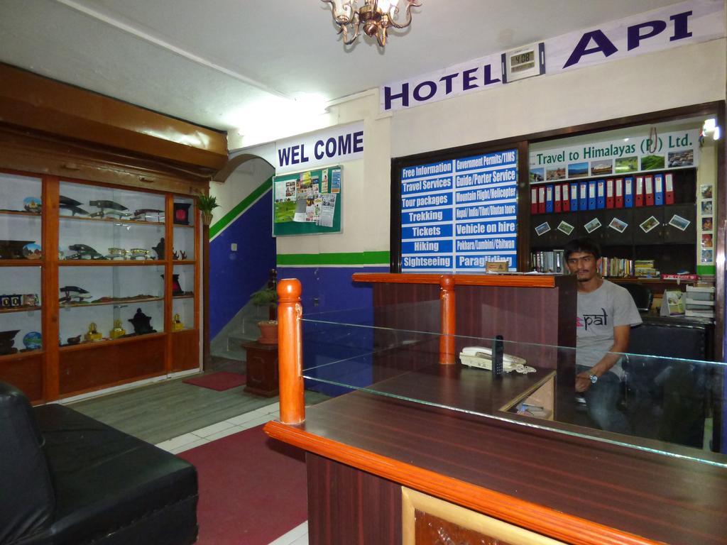 Hotel Api Катманду Экстерьер фото